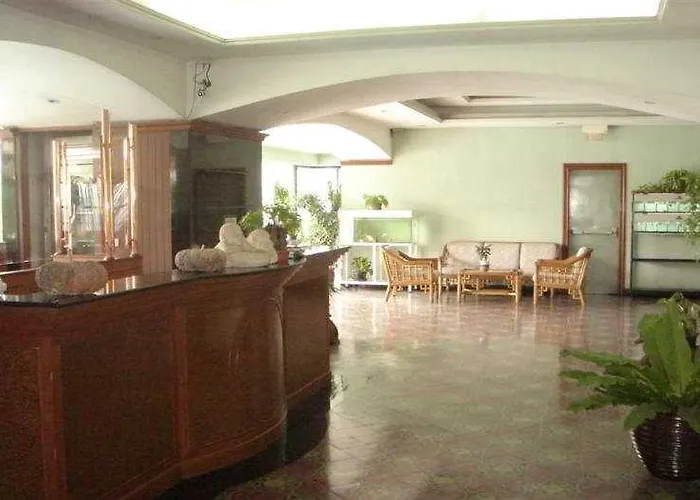Saladang Place